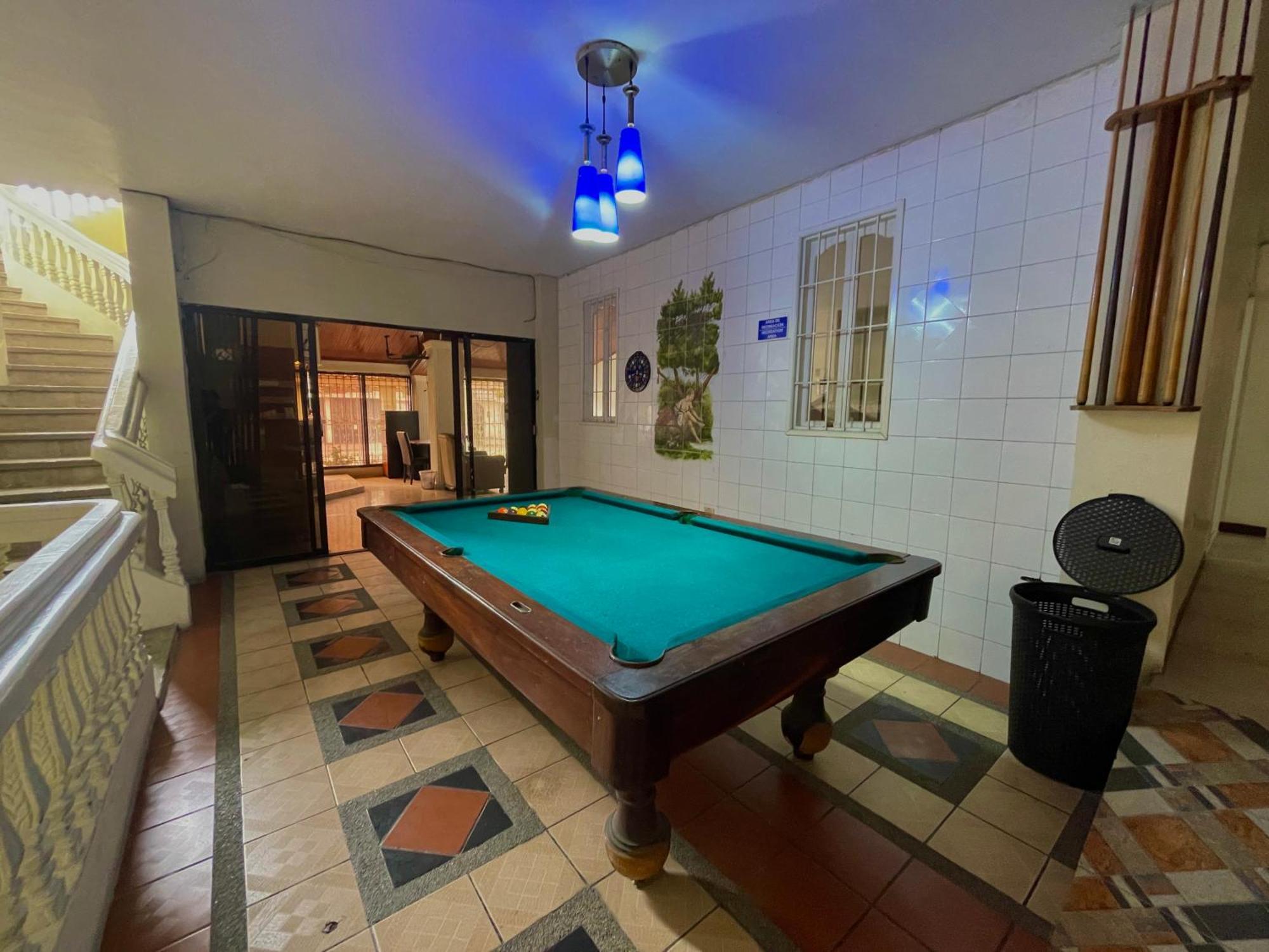 Villa Garza Inn Guayaquil Exterior photo